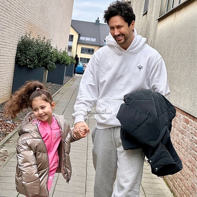 (عکس) اولین اردوی نبات، دختر سپیده بزمی پور و شاهرخ استخری در بلژیک/ خاطرات هیچوقت حس و حالشونو از دست نمیدن😍