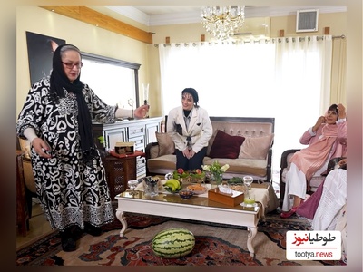 نگاهی به چیدمان شاهانه و مجلل منزل سیروس گرجستانی با حضور «مریم امیرجلالی» / از مبلمان سلطنتی و مدرن تا لوسترهای اعیانی و فرش اصیل ایرانی