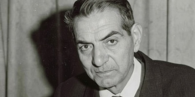 شعرخوانی عاشقانه استاد شهریار برای معشوقه سنگدلش پری:ﻣﻦ ﺑﯿﭽﺎﺭﻩ ﻫﻤﺎﻥ ﻋﺎﺷﻖ ﺧﻮﻧﯿﻦ ﺟﮕﺮﻡ/ نازنینا ما به ناز تو جوانی داده‌ایم...دیگر اکنون با جوانان ناز کن با ما چرا