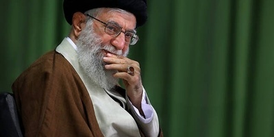 نظر متفاوت رهبر شهید انقلاب به نمایش زن مسلمان بی حجاب در فیلم: من بی حجابی ندیدم!
