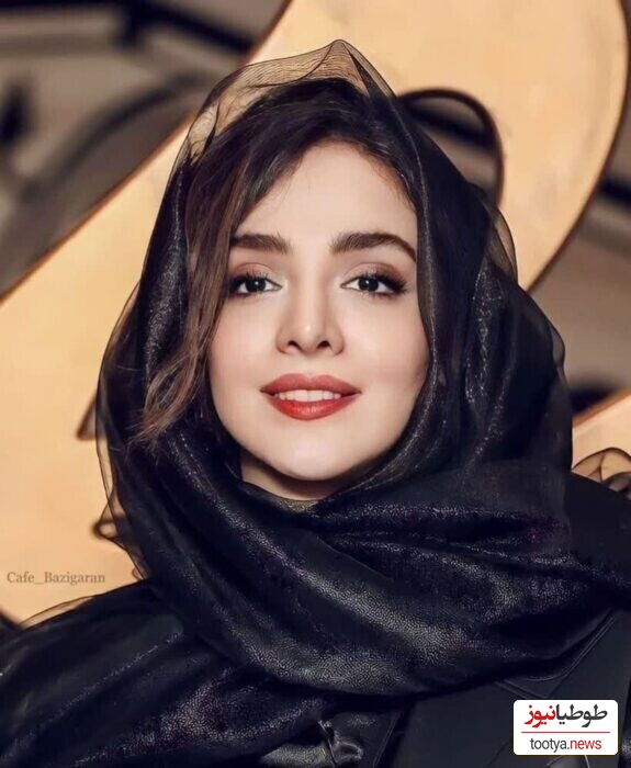 انتخاب جای دنج و هنری توسط المیرا دهقانی برای کافه کردی با دوستانش