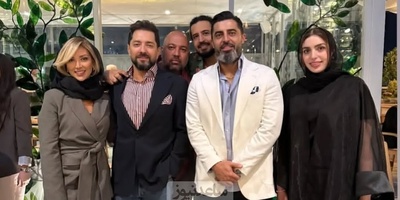 نگاهی به تاج گل و باکس گلهای اعیانی و سوپرلاکچری مراسم افتتاحیه رستوران جدید و باشکوه بهرام رادان به نام ویلو/ رسما ورودی رستوران بهشت شده😍