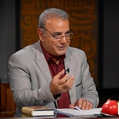 (ویدئو) شعرخوانی دل‌انگیز استاد رشید کاکاوند از غنی کشمیری؛ «هیچ‌کس دستی نگیرد بر زمین افتاده را»