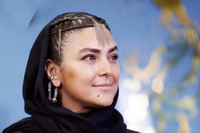 هدی زین العابدین با زیرکی تمام اکسسوری هایش را به رخ کشید😍🥰