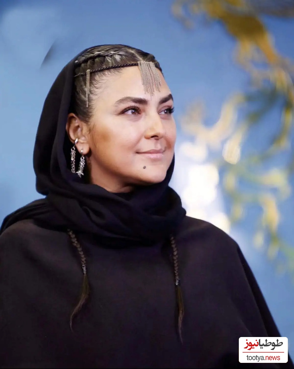 هدی زین العابدین با زیرکی تمام اکسسوری هایش را به رخ کشید😍🥰