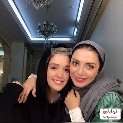 نگاهی به دکوراسیون متفاوت با چیدمان سنتی و مدرنِ خانه رویا میرعلمی؛ از گلیم روی اوپن آشپزخانه، کنسول چوبی پر از قاب عکس در پذیرایی تا یخچال سایدبای سایدی که تبدیل با آلبوم عکس شده!+فیلم و عکس