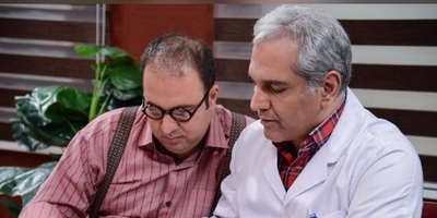 پشتصحنهی خندهدار سریال "در حاشیه" / مهران مدیری خودش از خنده نمیدونه چیکار کنه+فیلم😂😂