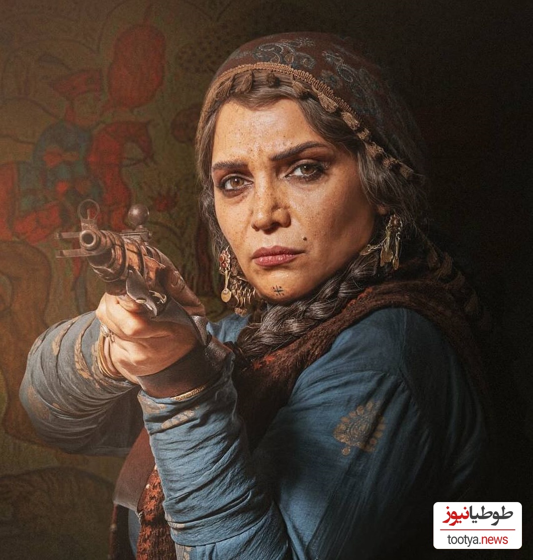 چیدمان شاهانه منزل الهام پاوه‌نژاد بازیگر سریال «شکارگاه»با نگاهی به فرش ماهی و کتابخانه پر تا گل‌های خوش آب و رنگ بهاری