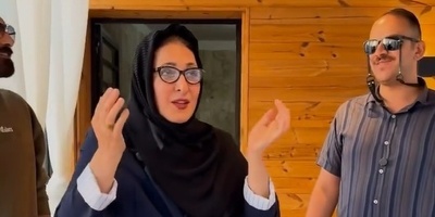 روف گاردن لاکچری فاطمه گودرزی با طراحی مدرن و چشم نواز آلاچیق چوبی/ ویو رو ببین!