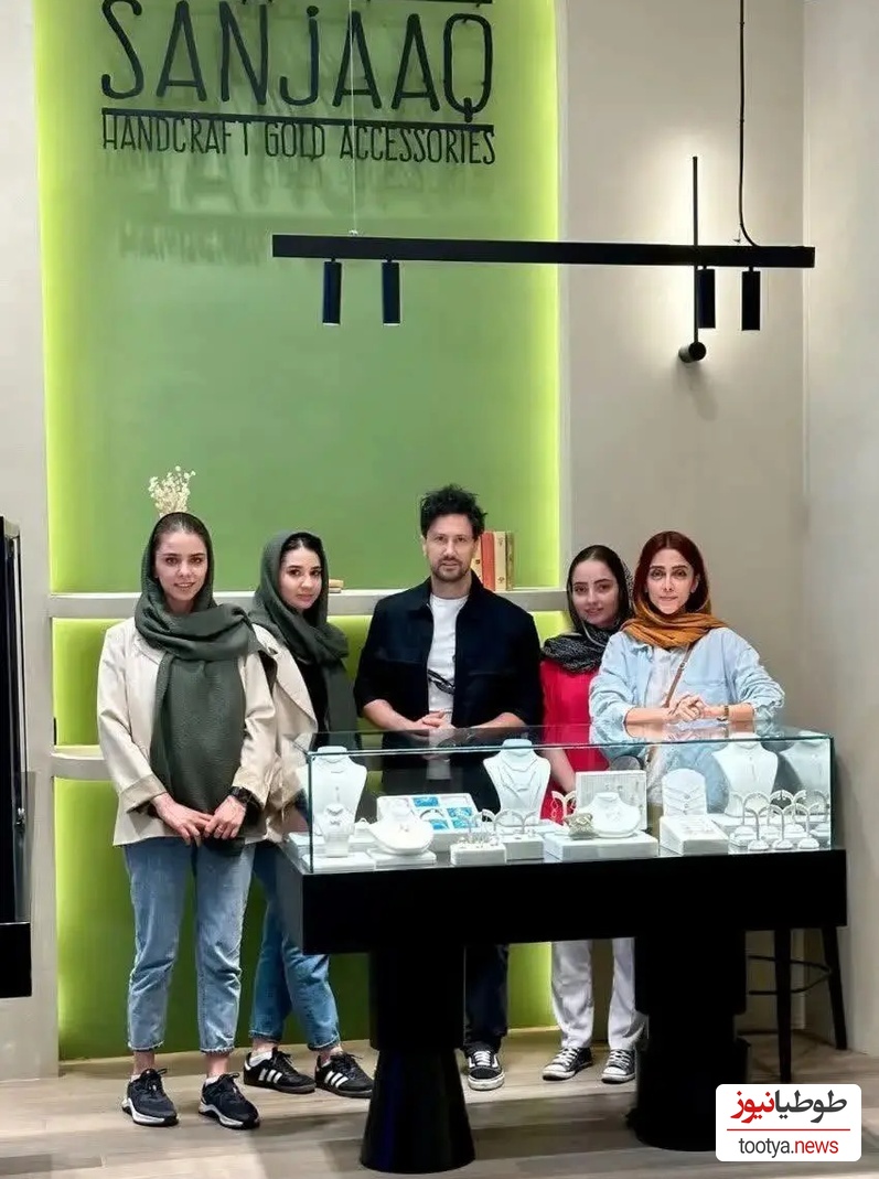 فیلم/طلا بخریم یا نخریم؟ شاهرخ استخری طلافروشِ سینمای ایران: خرید طلا برای کوتاه مدت ضرره!