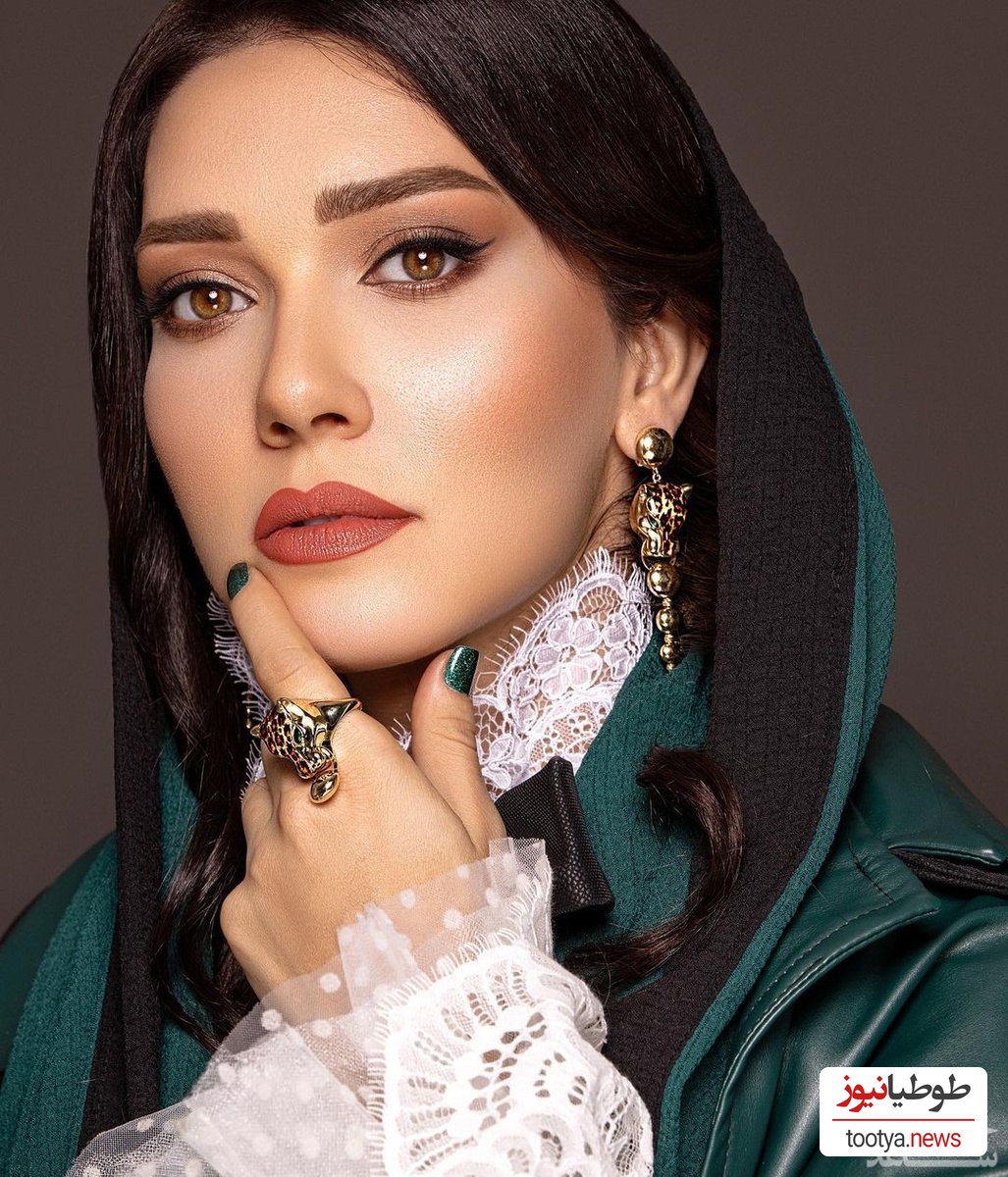 ژست دلبرانه شهرزاد کمال زاده بر روی قایق 😍