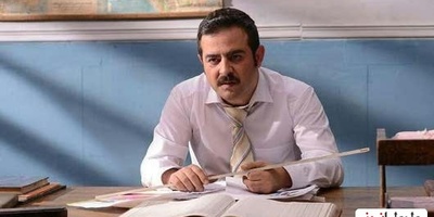 کلاس آموزشی فحش های بی تربیتی با استاد هومن سیدی ویژه دانش آموزان مظلوم/ هومن سیدی: پسر بچه ای که نمره انضباطش بیسته، پسر نیست دختر خانوم نازه! 😂داشتین همچین معلم پایه ای؟