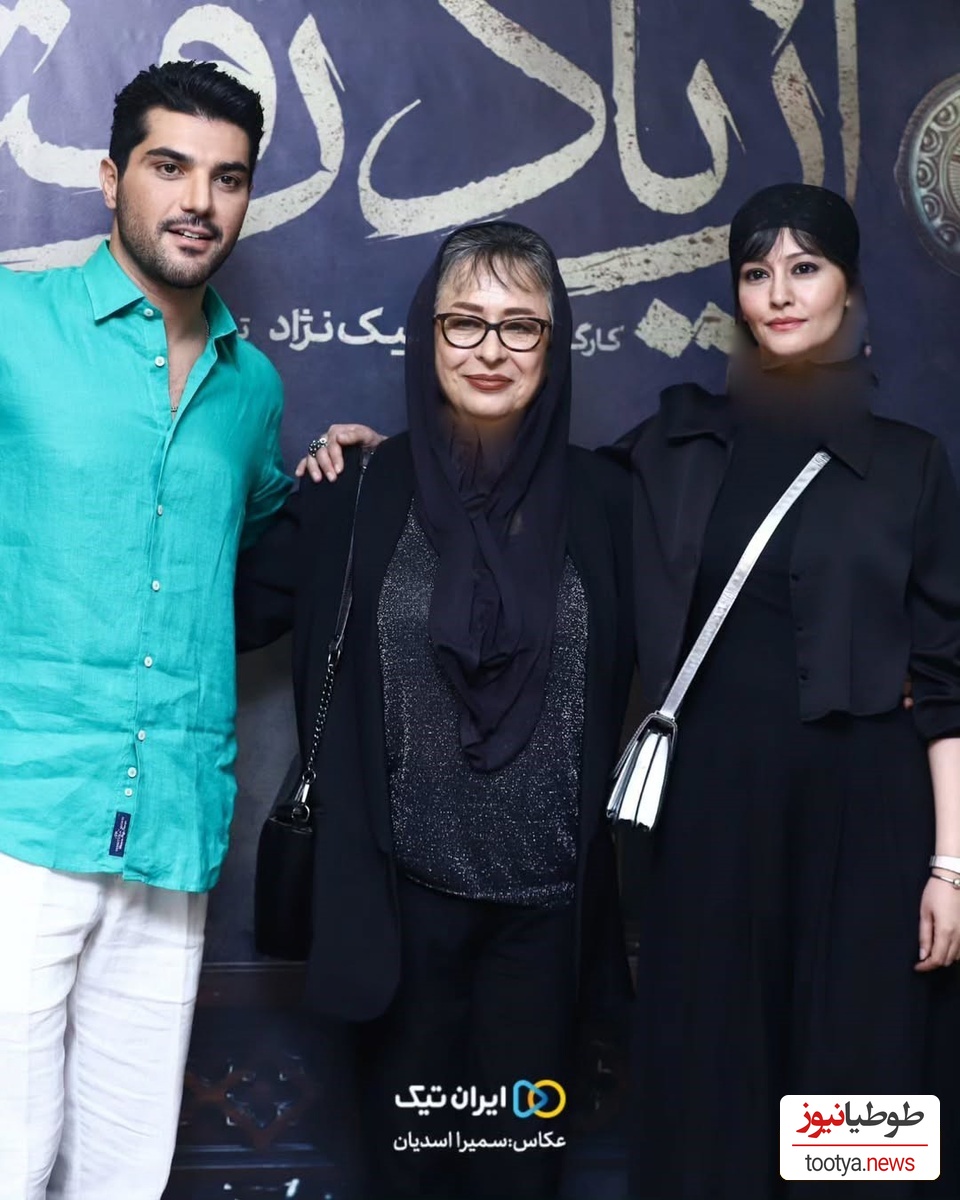 لحظه ورود باشکوه «سینا مهراد» به اکران سریال «از یادرفته»  با تیپ و استایل منحصربه فرد+ فیلم