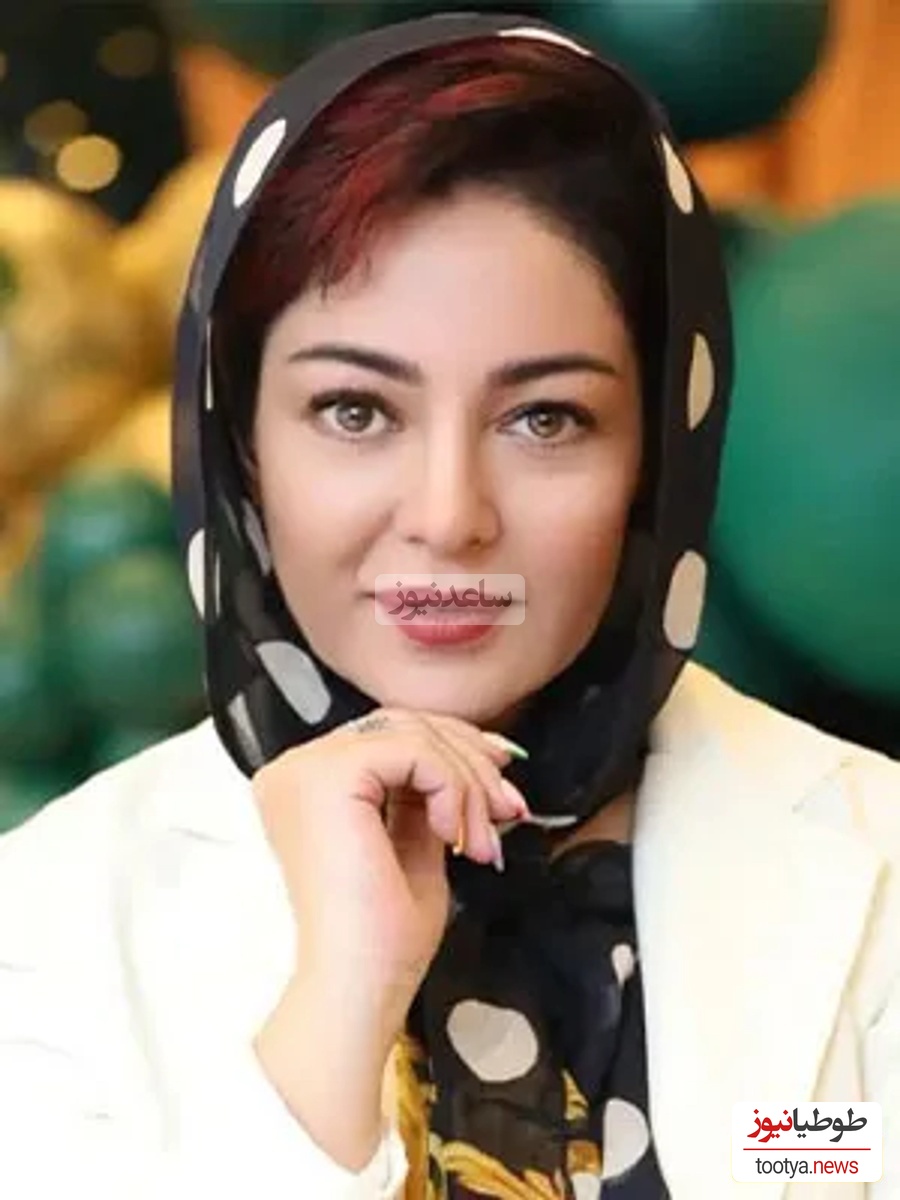 ذوق و شوق کودکانه رزیتا غفاری از بارش برف بعد از مدت ها😍