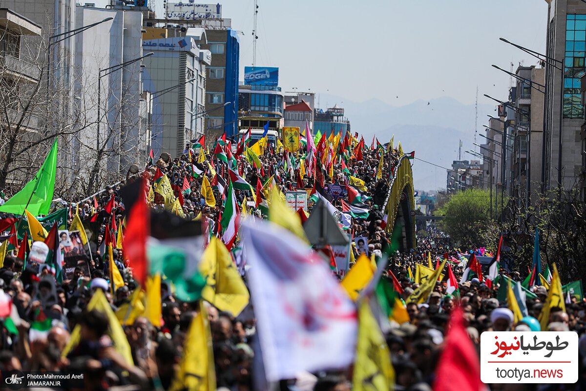 (عکس) پوشش متفاوت سه دختر تبریزی در راهپیمایی روز قدس !/حرکت جنجالی این دختران در خیابان‌های تبریز غوغا کرد!