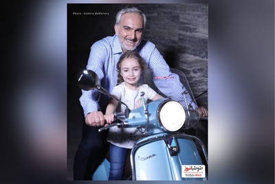 گشتی در منزل شاهانه و شیک «بیژن بنفشه‌خواه» و همسر خوش سلیقه‌اش/ از مبلمان چرم و آباژور تا آشپزخانه شیک