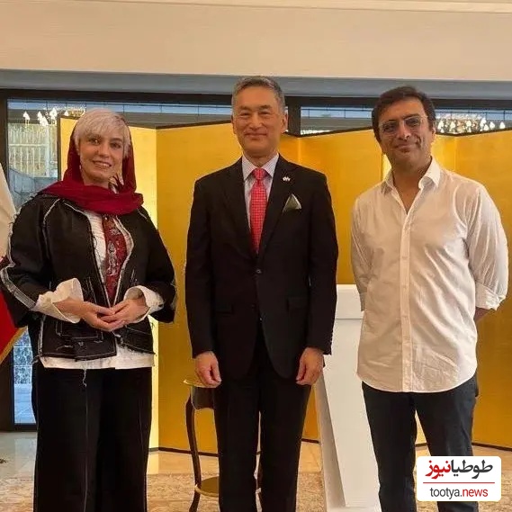 الیکا عبدالرزاقی در سفارت ژاپن