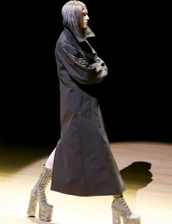 جانبخشی بی‌نظیر فصل زمستان در لباس توسط طراح معروف+ویدئو