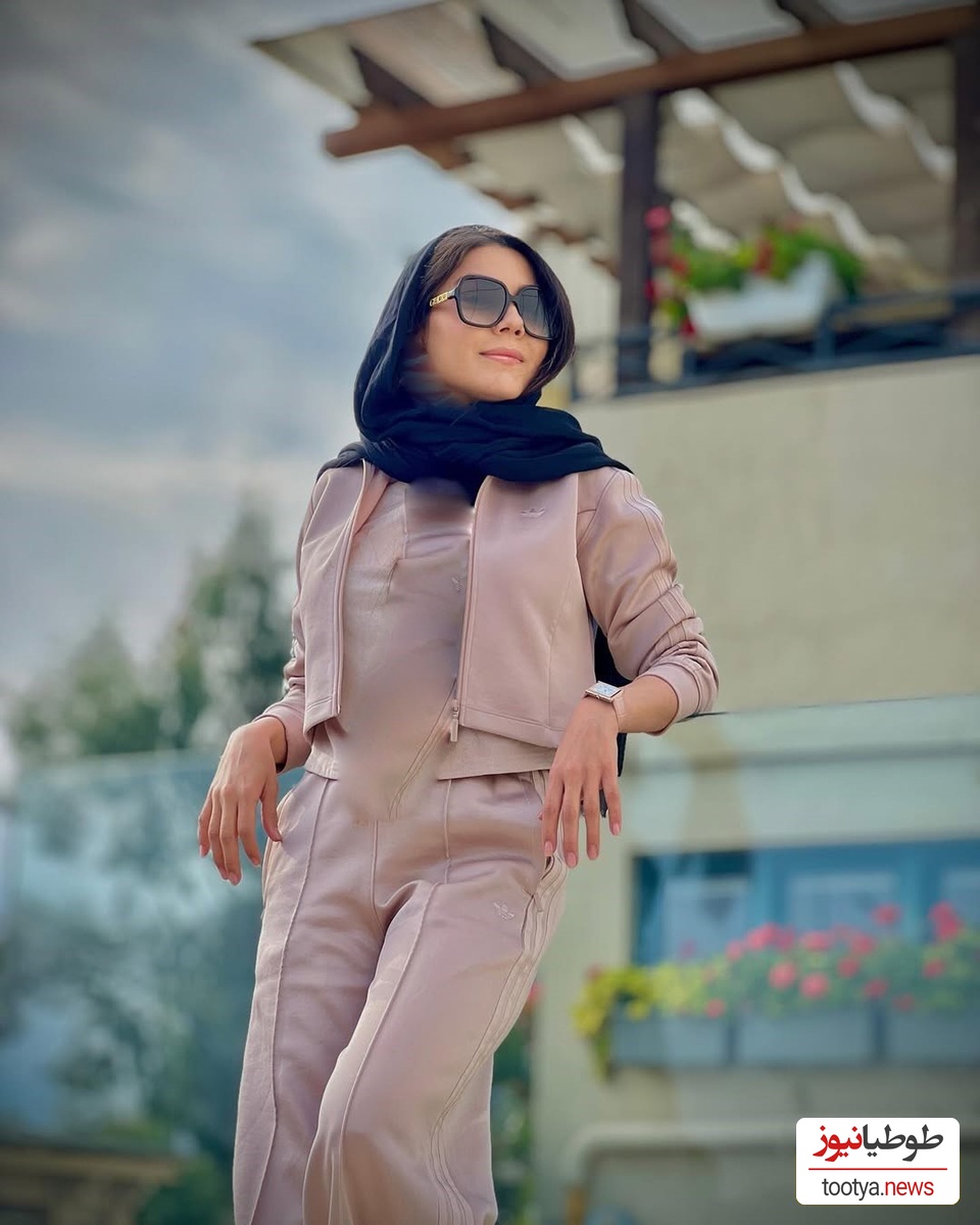 نگاهی به چیدمان شاهانه و شیک خونه مجردی  آزاده زارعی، بازیگر سریال «آوای باران» با ویوی ابدی/عاشق حال و هوای بالکنش شدم