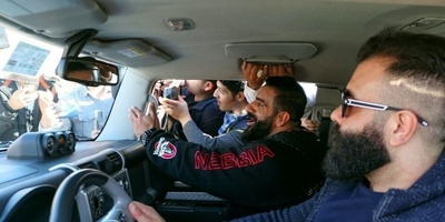 نگاهی به ماشین لندکروز هوش پران و لوکس هادی چوپان که همه آرزوشو دارن+ ویدئو