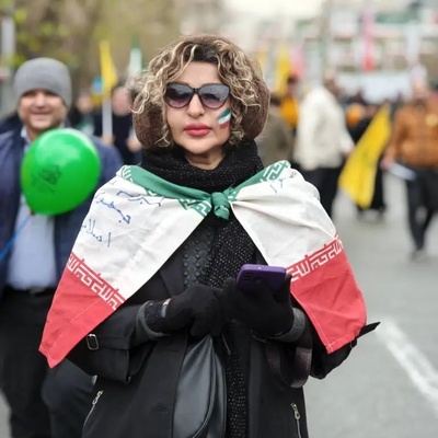 آیا حضور کم‌حجاب‌ها در گزارش‌های خبری نمایشی است؟؛ پاسخ به یک شبهه قدیمی+ویدیو