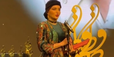 نگاهی به استایل یلدایی بازیگران ایرانی در فرش قرمز جشن حافظ/ بهنوش طباطبایی، شراره رخام،مریم کاویانی، بهاره رهنما، الیکا عبدالرزاقی، رابعه اسکویی، غزل شاکری و...