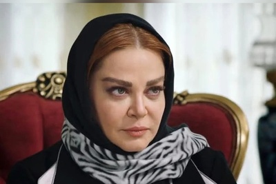 استایل خیلییی شیک کرم قهوه‌ای و جالب توجه بهاره رهنما برای بازدید از خانه موزه