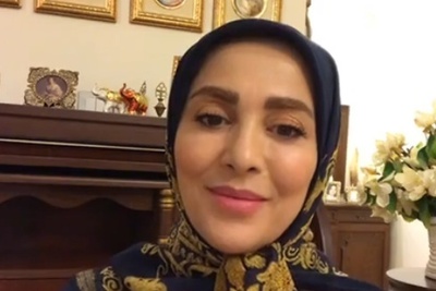 خونه زندگی مجلل ژیلا صادقی به سبک باروک/ زیر لوستری سه بعدی، مبلمان ورساچه ایتالیایی، نقاشی دیواری فراگونار، خاتم کاری روی میز، کدو تنبل های دکوری و...