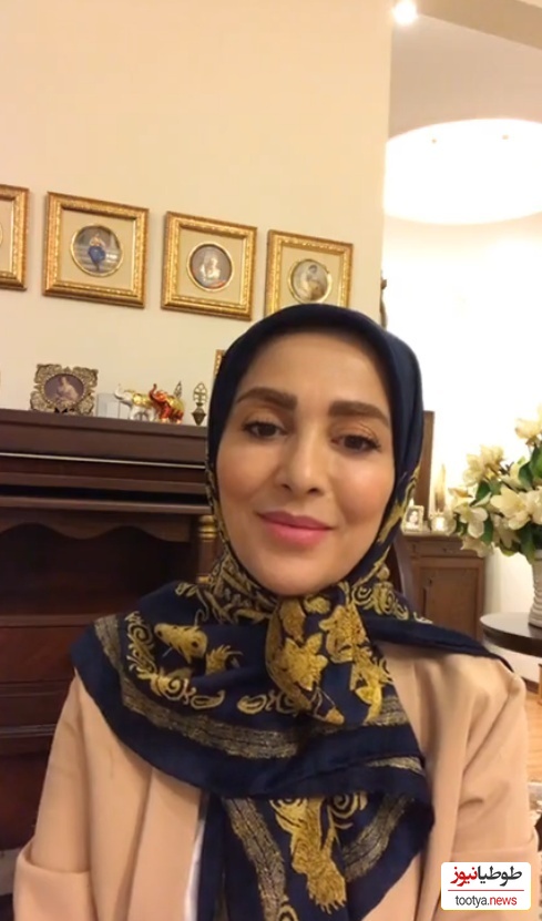 خونه زندگی مجلل ژیلا صادقی به سبک باروک/ زیر لوستری سه بعدی، مبلمان ورساچه ایتالیایی، نقاشی دیواری فراگونار، خاتم کاری روی میز، کدو تنبل های دکوری و...