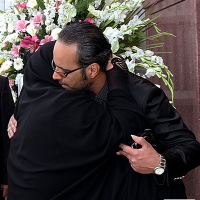 حضور گسترده و گرم سلبریتی‌ها و چهره‌های موسیقی در مراسم ختم پدر شهرام شکوهی؛ احسان علیخانی، پژمان جمشیدی، حمید عسگری، علی اوجی و...+عکس