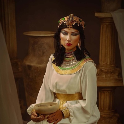 سفر به قصر فرعون و دنیای مارها با لیندا کیانی، بهنوش بختیاری،محیا دهقانی، الهام حمیدی، لیلا بلوکات+تحلیل پوشاک مصریان