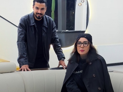 خونه زندگی شاهانه قصر دوبلکس لیلا بلوکات «نفرتیتی سریال یوسف پیامبر» با رویکرد مینیمالیستی مدرن/ مبلمان ال، چراغ آویز سقفی، اکسنت وال، کاناپه تلفیقی از سنگ و...