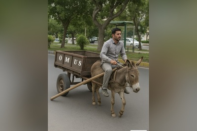 خلاقیت خنده دار راننده باری در تعمیر موتورش با کمترین امکانات حماسه آفرید/ بفرما تکنولوژی😂