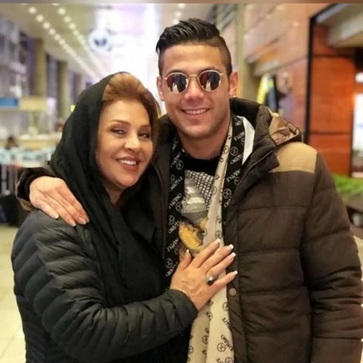 (ویدئو) تصاویر قدیمی نسرین مقانلو و پسر مرحومش در کودکی/ روحش شاد