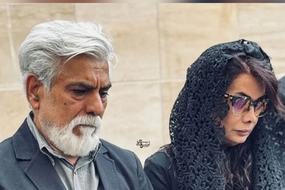 لحظه ورود هنرمندان به مراسم ختم بهروز رضوی