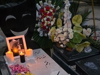 ماجرای نصب سنگ مزار اکبر عبدی؛ «غول برره» وارد عمل شد و سنگ‌کارها را این‌طور هدایت کرد!