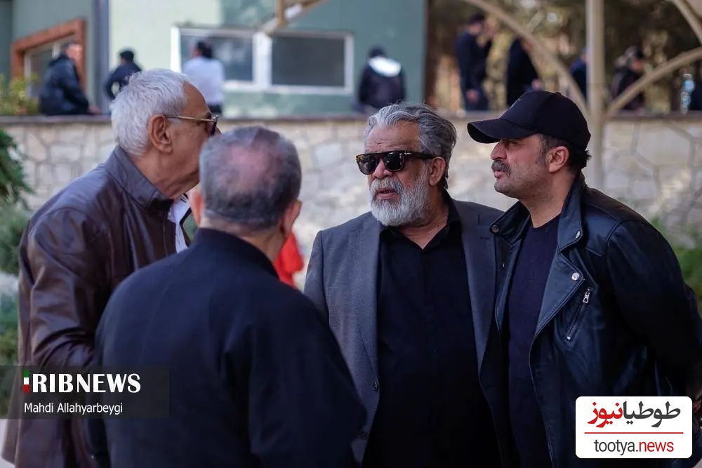 خاکسپاری همایون ارشادی