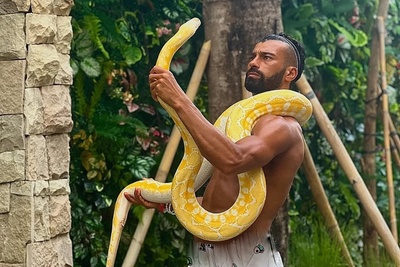 مستند حیات وحش ترسناک با رامین رضائیان، کاپیتان تیم «استقلال»:با چه دل و جرئتی روفته تو قفس ببر؟!