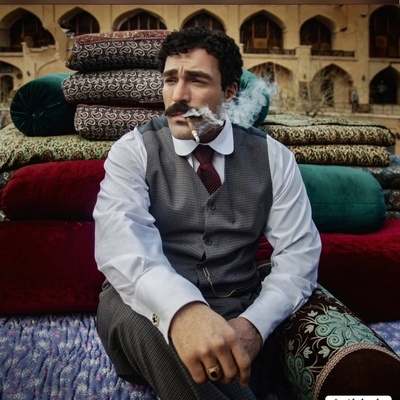 ببینید| یک گاف ریز اما عجیب در قسمت جدید«بامداد خمار»؛ اگر دقت کنید متوجه این تغییر می‌شوید!