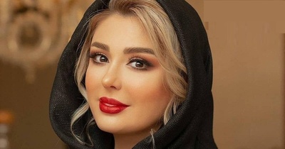 استایل قدیمی نیوشا ضیغمی با اکسسوری نقره ای و متالیک که الان مد شده