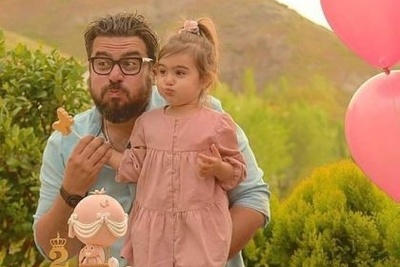 نگاهی به جشن تولد به یادموندنی محسن کیایی با اجرای زنده موسیقی بندری محسن شریفیان و گروه لیان در سالن میلاد نمایشگاه بین‌المللی