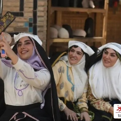 نگاهی به پشت صحنه سریال بامداد خمار و لوکیشن عمارت بصیرالملک و دکان نجاری با حضور نرگس آبیار