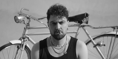 ویدئو/ سکانس برتر سریال «شُغال»/ عشق امیرحسین فتحی یا خیانت، مسئله این است!