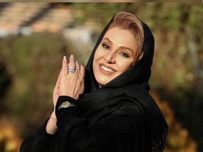 چیدمان بوفه شیک و خاص خانه مدرن نسرین مقانلو با ظروف دکوری قدیمی/ خونه اس یا آنتیک فروشی؟