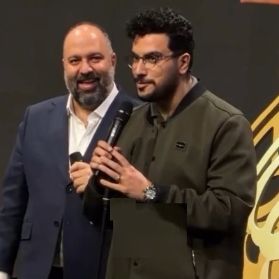 لحظه  باشکوه اعلام برنده شدن امیرحسین قیاسی و شوخی‌های خنده دار علی اوجی:  داداش من اگه میتونستم خودم کاندید بودم خودمو برنده می کردم😂