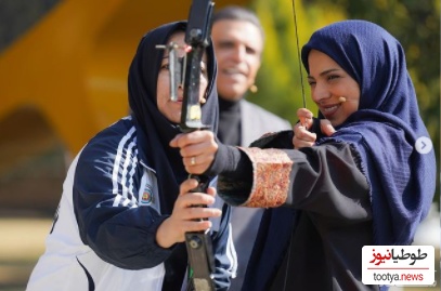  روشنک عجمیان