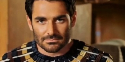 نسخه خنده دار سریال (یوسف پیامبر) با حضور محمدرضا گلزار به جای مصطفی زمانی و پاپت/ گلزارسیف وارد می شود...😂