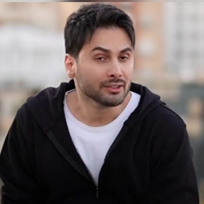 موزیک ویدئوی آهنگ  نم نم عشق از مسعود کیانی+ متن ترانه /تو شدی مثل خون تو رگام حاکم قلبم نور شبام شدی بارون دلخوشیام نم نم عشقت حال و هوام🧡