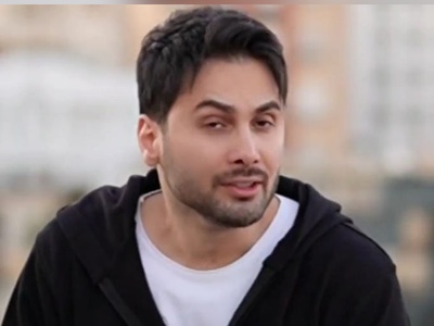 موزیک ویدئوی آهنگ  نم نم عشق از مسعود کیانی+ متن ترانه /تو شدی مثل خون تو رگام حاکم قلبم نور شبام شدی بارون دلخوشیام نم نم عشقت حال و هوام🧡