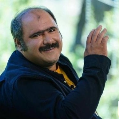 کاظم نوربخش بازیگر سریال نون خ: منم مستاجرم متاهلم این گرونی ها به منم فشار آورده ولی قرار نیست به هم فحش بدیم من تو این گرونی ها دخیل نیستم